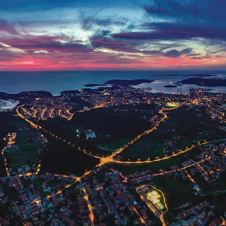 Centar I * Pula